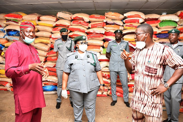 Customs operatives at work